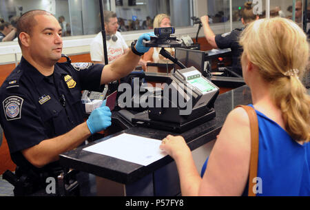 Orlando, Florida, USA. 25th June, 2018. A U.S. Customs and Border ...