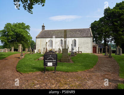 The Small Kirk of Inverarity set in rural Angus early on a Sunday morning,  waiting for its Congregation. Stratcathro, Angus, Scotland. Stock Photo