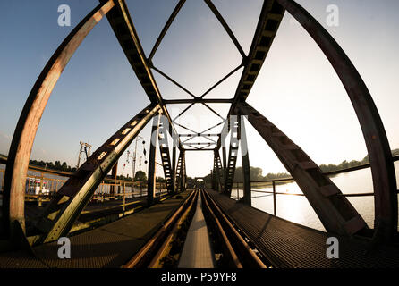 Germany, Weener. 20th June, 2018. View of the damaged Friesen railway bridge. (Picture taken with fish eye's view) Credit: Mohssen Assanimoghaddam/dpa/Alamy Live News Stock Photo