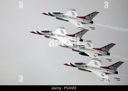 F-16D Falcon. USAF Thunderbirds Display team Stock Photo