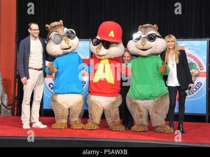 Alvin and The Chipwrecked - hand prints at the Chinese Theatre In Los Angeles. Alvin, Simon, Theodore, Jason Lee, Ross Bagdasarian, Janice BagdasarianAlvin and The Chipwrecked  05  Event in Hollywood Life - California, Red Carpet Event, USA, Film Industry, Celebrities, Photography, Bestof, Arts Culture and Entertainment, Topix Celebrities fashion, Best of, Hollywood Life, Event in Hollywood Life - California, movie celebrities, TV celebrities, Music celebrities, Topix, Bestof, Arts Culture and Entertainment, Photography,    inquiry tsuni@Gamma-USA.com , Credit Tsuni / USA, Honored with hand an Stock Photo