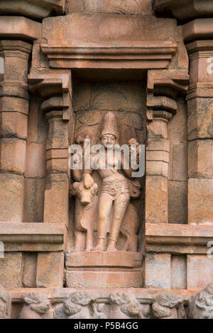 Sculpture of Ardhanari Shiva as half man and half woman, Gangaikonda Cholapuram, Tamil Nadu, India Stock Photo