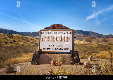 Welcome sign to the historic mountain town of Jerome, Arizona Stock Photo