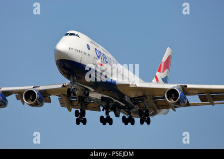 G-CIVL British Airways Boeing 747-400 .arriving at London Heathrow airport on runway 27L Stock Photo
