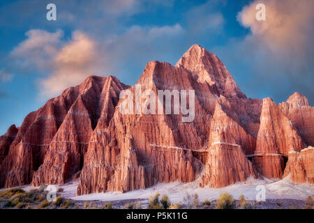 Eroded clay formations just before sunrise. Cathedral Gorge State Park, Nevada Stock Photo