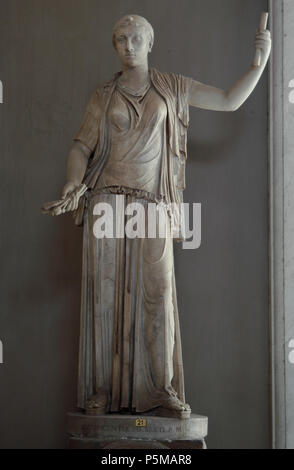 marble head sculpture of pharaoh from ancient Egypt Stock Photo - Alamy