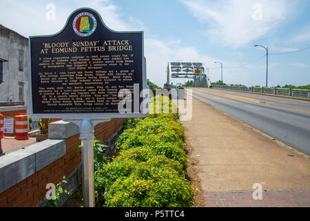 Edmund Pettus Bridge, Selma, Alabama, USA Stock Photo