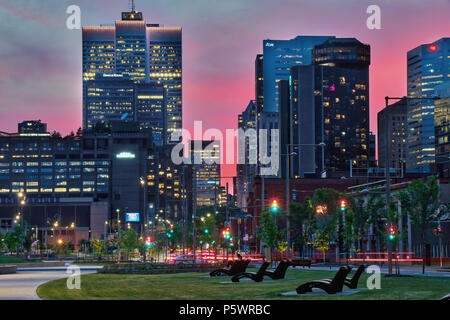 Montreal,Canada, 26 June 2018. Dusk over Montreal's downtown core. Credit:Mario Beauregard/Alamy Live News Stock Photo