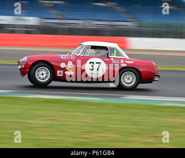 Beverley Phillips, Oliver Phillips, Chris Phillips, MG B, GT and Sports Car Cup, HSCC, Silverstone International Trophy Historic Race Meeting, June 20 Stock Photo