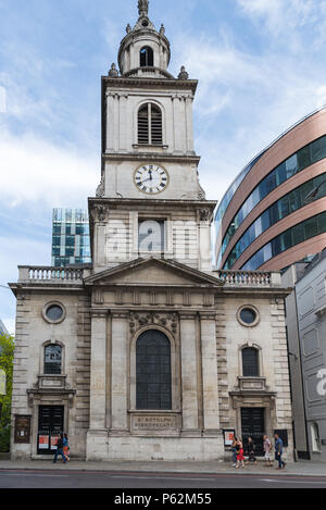 St Botolph Bishopsgate Church, City of London, London, England Stock ...