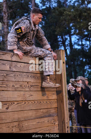 https://l450v.alamy.com/450v/p636d4/us-army-1st-lt-michael-polanski-assigned-to-10th-mountain-division-climbs-the-final-wall-after-a-three-mile-run-before-moving-to-the-next-event-during-the-best-ranger-competition-at-camp-rogers-fort-benning-ga-april-15-2016-the-33rd-annual-david-e-grange-jr-best-ranger-competition-2016-is-a-three-day-event-consisting-of-challenges-to-test-competitors-physical-mental-and-technical-capabilities-us-army-photo-by-spc-terrell-maxwellreleased-p636d4.jpg