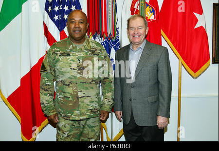 U.S. Army Maj. Gen. Edwin Deedrick, Jr., commanding general, 1st ...