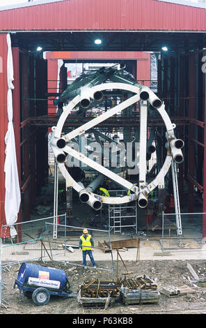 Wembley stadium-London: Welding sheds for sections of the interlacing steel tubes of the signature arch, constructed on the ground by Cleveland Bridge Stock Photo