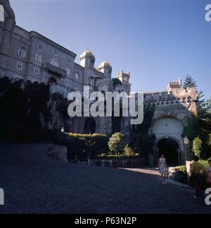 PALACIO DA PENA CONSTRUIDO EN EL SIGLO XIX EN ESTILO ROMANTICO. Location: PALACIO DA PENA, SINTRA, PORTUGAL. Stock Photo