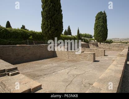 ARTE ROMANO. ESPAÑA. ITALICA. Ciudad fundada hacia 206 a. C., por iniciativa de Cornelio Escipión. Casa de los pájaros. Domus romana señorial. Santiponce. Provincia de Sevilla. Andalucia. Stock Photo