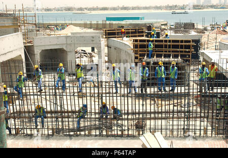 Construction on the Atlantis Hotel on the Palm Jumeirah.  Atlantis hotel site at the Palm Island, Dubai, United Arab Emirates, April 2007. Stock Photo