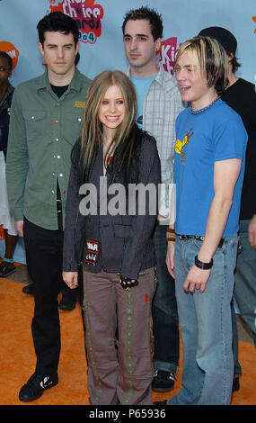Avril Lavigne at the Nickelodeon 17th Annual Kids Choice Awards at the Pauley Pavillon / UCLA in Los Angeles. April 3, 2004.          -            LavigneAvril band023.jpgLavigneAvril band023  Event in Hollywood Life - California, Red Carpet Event, USA, Film Industry, Celebrities, Photography, Bestof, Arts Culture and Entertainment, Topix Celebrities fashion, Best of, Hollywood Life, Event in Hollywood Life - California, Red Carpet and backstage, ,Arts Culture and Entertainment, Photography,    inquiry tsuni@Gamma-USA.com ,  Music celebrities, Musician, Music Group, 2000 to 2009