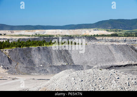 An open cast or drift coal mine in the Hunter Valley, New South Wales. If we are serious about tackling climate change, coal, the dirtiest of fossil f Stock Photo