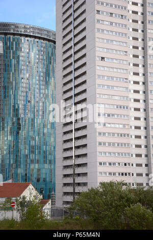 Beetham Tower also known as the Holloway Circus Tower is 122m (400ft) tall, and is the tallest residential building in the UK outside London. Ian Simp Stock Photo