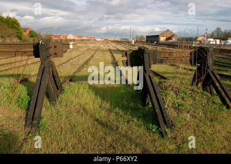 Disused buffer stops in old marshalling yard at March, Cambridgeshire. 2004 Stock Photo