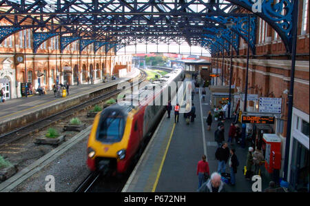 A Virgin Trains voyager service departs Bournemouth station 2004. Stock Photo