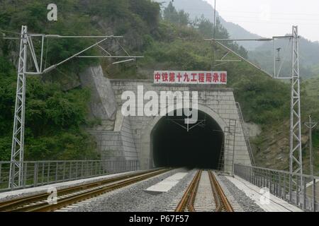 Building the new railway between Jinzhou and Qinghuangdao. Huangcao station and tunnel. August 2005. Stock Photo