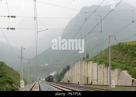 Building the new railway between Jinzhou and Qinghuangdao. Huangcao station and tunnel. August 2005. Stock Photo