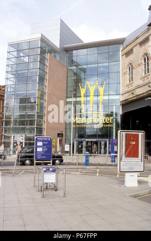 Entrance to Manchester Piccadilly station. 2002 Stock Photo
