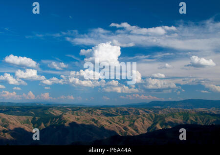 Hells Canyon from Hells Canyon Overlook, Hells Canyon National Recreation Area, Hells Canyon National Scenic Byway,  Oregon Stock Photo