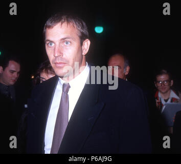 CENTURY CITY, CA - DECEMBER 11: Actor Kevin Costner attends 'The Prince of Tides' Premiere on December 11, 1991 at the Cineplex Odeon Century Plaza Cinemas in Century City, California. Photo by Barry King/Alamy Stock Photo Stock Photo