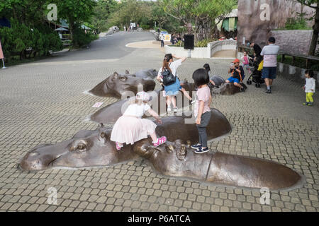 Hippo,hippopotamus,sculpture,Taipei Zoo,zoo,animals,Taipei,Taipei City,Taiwan,city,island,Republic of China,ROC,China,Chinese,Taiwanese,Asia,Asian Stock Photo