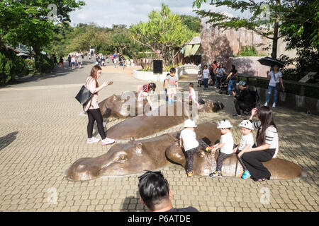 Hippo,hippopotamus,sculpture,Taipei Zoo,zoo,animals,Taipei,Taipei City,Taiwan,city,island,Republic of China,ROC,China,Chinese,Taiwanese,Asia,Asian Stock Photo