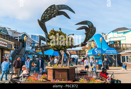 san francisco,california,usa,2016/04/20:  Pier 39 on sunny day. Stock Photo