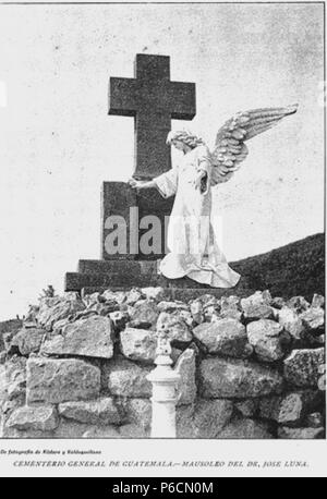 Español: Tumba en el Cementerio General de Guatemala. Revista Guatemala Ilustrada, 1892. 1893 50 GuatemalaIlustrada1892 08 Stock Photo