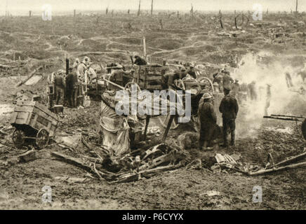 world war i, battlefield, British soldiers, ww1, wwi, world war one Stock Photo