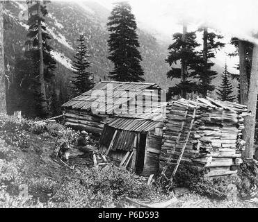 The Log Cabin Located In The White Mountains New Hampshire Usa