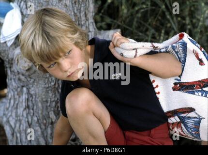 EL PRINCIPE FELIPE DE BORBON EN EL PALACIO DE MARIVENT DE PALMA DE MALLORCA. 1975. MALLORCA. Stock Photo