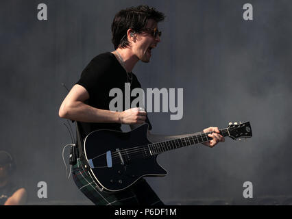 James Bay performs during the TRNSMT festival in Glasgow Stock Photo - Alamy