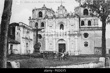 Español: Iglesia de La Merced en Antigua Guatemala in 1910. 1910 54 IglesiaLamerced1910 Stock Photo