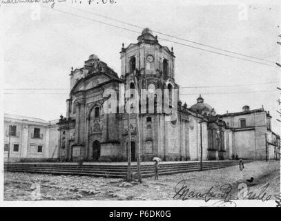 Español: Iglesia de la Merced de la Ciudad de Guatemala en 1906. 1906 60 LaMercedchurch1906 Stock Photo