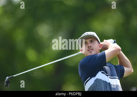 Potomac, Maryland, USA. JUNE 29, 2018 - Ethan Tracy (USA) tees off at the fourteenth hole during the second round at the 2018 Quicken Loans National at the Tournament Players Club in Potomac MD. Credit: Cal Sport Media/Alamy Live News Stock Photo