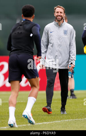 St Petersburg, Russia, 30 June 2018. England Manager Gareth Southgate and Kyle Walker of England during an England training session at Stadium Spartak Zelenogorsk on June 30th 2018 in Zelenogorsk, Saint Petersburg, Russia. (Photo by Daniel Chesterton/phcimages.com) Credit: PHC Images/Alamy Live News Stock Photo
