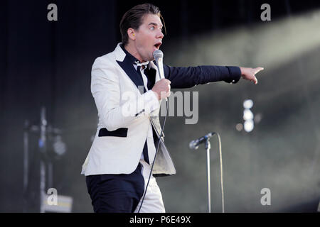 London, UK, 30 June 2018. Pelle Almqvist of The Hives performs live on stage supporting Queens of the Stone Age at Finsbury Park on 30th June 2018. Credit: Georgia Taylor/Alamy Live News Stock Photo