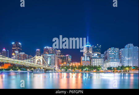 pittsburgh,pennsylvania,usa : 8-21-17. pittsburgh skyline at night with reflection in the water. Stock Photo