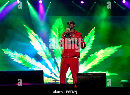 Napa, California, May 26, 2018, Snoop Dogg on Stage at the 2018 BottleRock Festival in Napa California, Credit: Ken Howard/Alamy Stock Photo