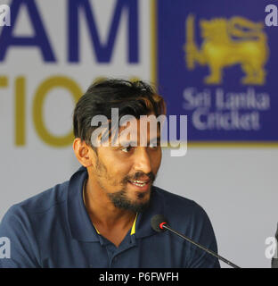 Sri Lankan cricketer Suranga Lakmal speaks during a press conference. (Photo by Pradeep Dambarage / Pacific Press)