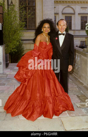 Diana Ross Net Worth 2023: The Surprising Wealth of a Legend Unveiled!