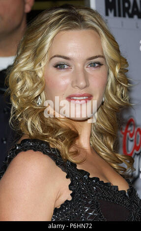 Kate Winslet arriving at the Finding neverland Premiere at the Academyy Of Motion Pictures in Los Angeles. November 11, 2004.07-WinsletKate 029 Red Carpet Event, Vertical, USA, Film Industry, Celebrities,  Photography, Bestof, Arts Culture and Entertainment, Topix Celebrities fashion /  Vertical, Best of, Event in Hollywood Life - California,  Red Carpet and backstage, USA, Film Industry, Celebrities,  movie celebrities, TV celebrities, Music celebrities, Photography, Bestof, Arts Culture and Entertainment,  Topix, headshot, vertical, one person,, from the year , 2004, inquiry tsuni@Gamma-USA. Stock Photo