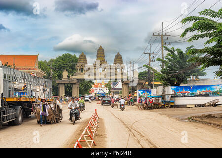 Poipet, Cambodia – November 21, 2017: Local traffic when approaching PoiPet international border crossing between Cambodia and Thailand Stock Photo