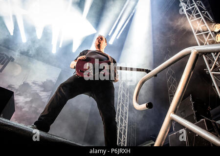 Norway, Halden - June 22, 2018. The Norwegian black metal and heavy metal band Kvelertak performs a live concert during the Norwegian music metal festival Tons of Rock 2018 in Halden. (Photo credit: Gonzales Photo - Terje Dokken). Stock Photo